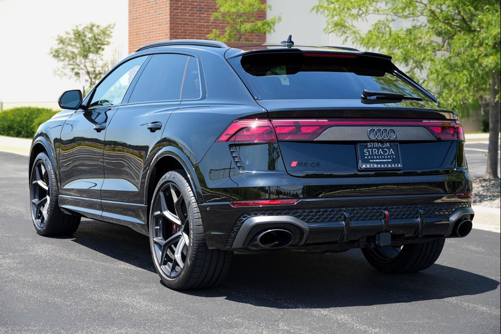 2025 AUDI RS Q8 4.0T — фото 7