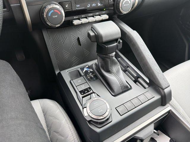 2026 Toyota TACOMA SR5 — миниатюра 21