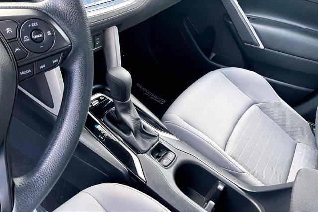 صورة 13 لـ 2024 Toyota COROLLA CROSS HYBRID S
