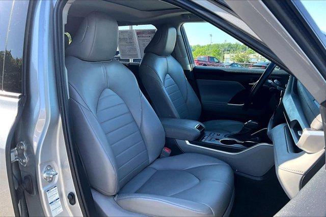 TOYOTA HIGHLANDER - 7