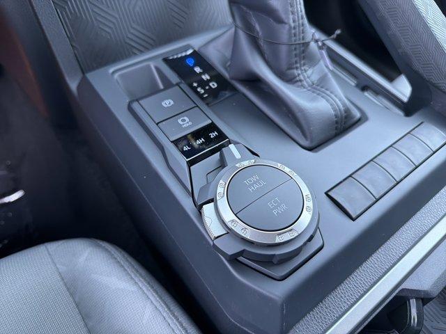 صورة مصغرة 23 لـ 2026 Toyota TACOMA SR5