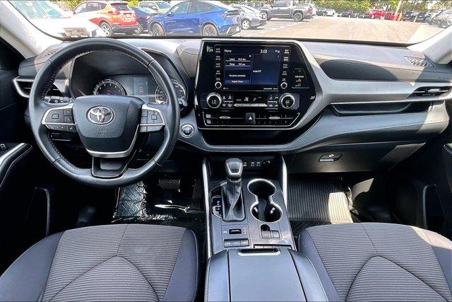 2022 Toyota HIGHLANDER LE 照片 9