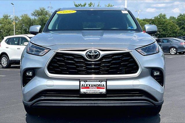 2022 Toyota HIGHLANDER LE 照片 2