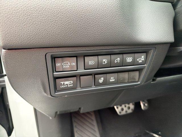 صورة مصغرة 18 لـ 2026 Toyota SEQUOIA TRD PRO