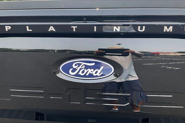 صورة 8 لـ 2026 FORD F-150 PLATINUM