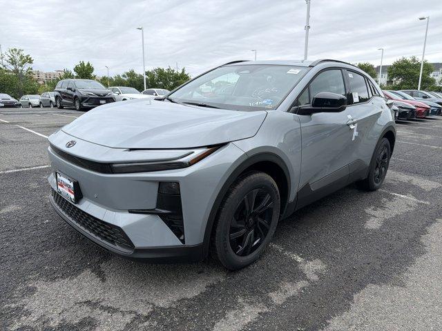 New 2026 Toyota C-HR SE