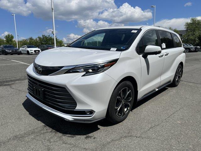 New 2026 Toyota Sienna Platinum 7 Passenger