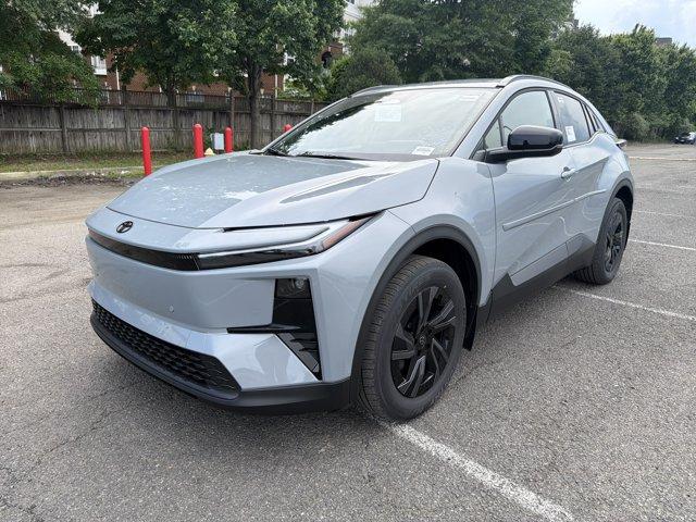 New 2026 Toyota C-HR SE