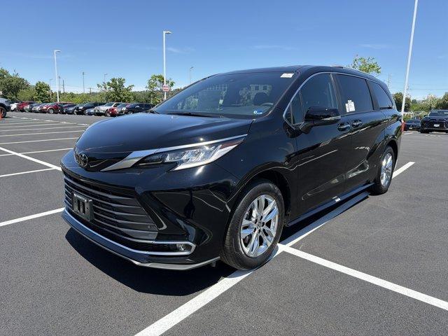 New 2026 Toyota Sienna Limited