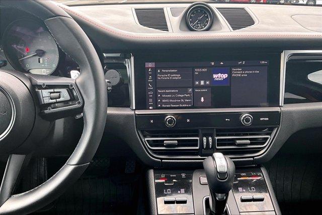 صورة 6 لـ 2022 Porsche MACAN S