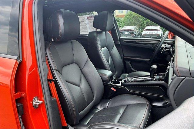 صورة 7 لـ 2022 Porsche MACAN S