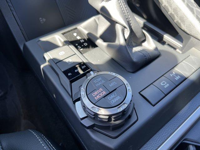 صورة مصغرة 22 لـ 2026 Toyota 4RUNNER HYBRID TRD OFF ROAD PREMIUM