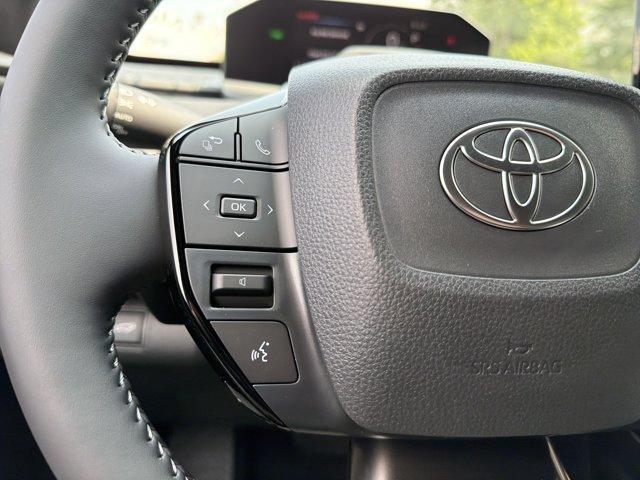 2026 Toyota BZ XLE PLUS thumbnail 16