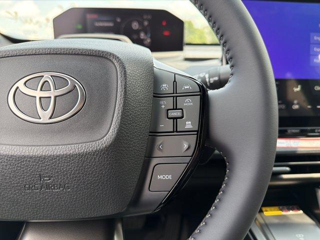 2026 Toyota BZ XLE PLUS thumbnail 17