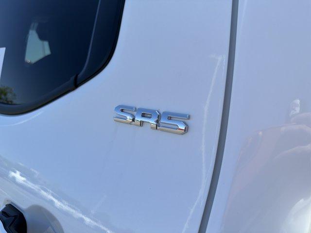 صورة 9 لـ 2026 Toyota TACOMA SR5