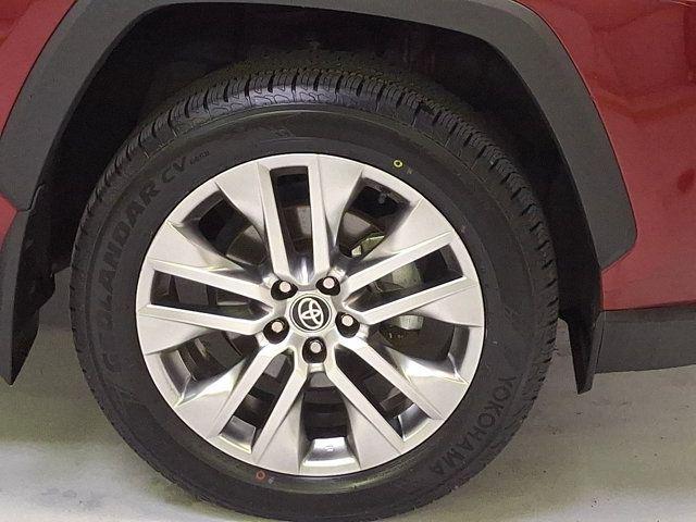 صورة 8 لـ 2024 Toyota RAV4 XLE PREMIUM