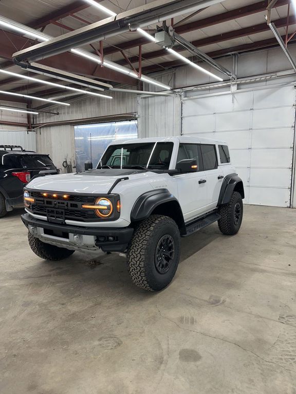 FORD BRONCO RAPTOR - 4