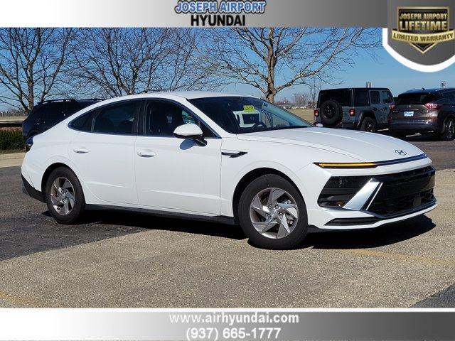 New 2025 Hyundai SONATA SE