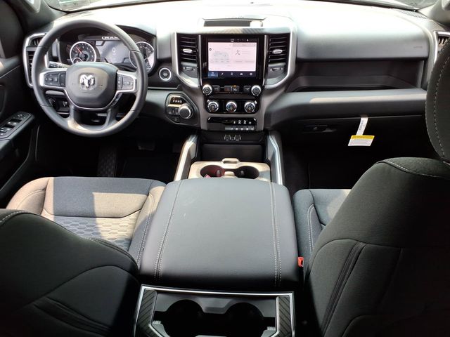 صورة 6 لـ 2026 RAM 1500 EXPRESS