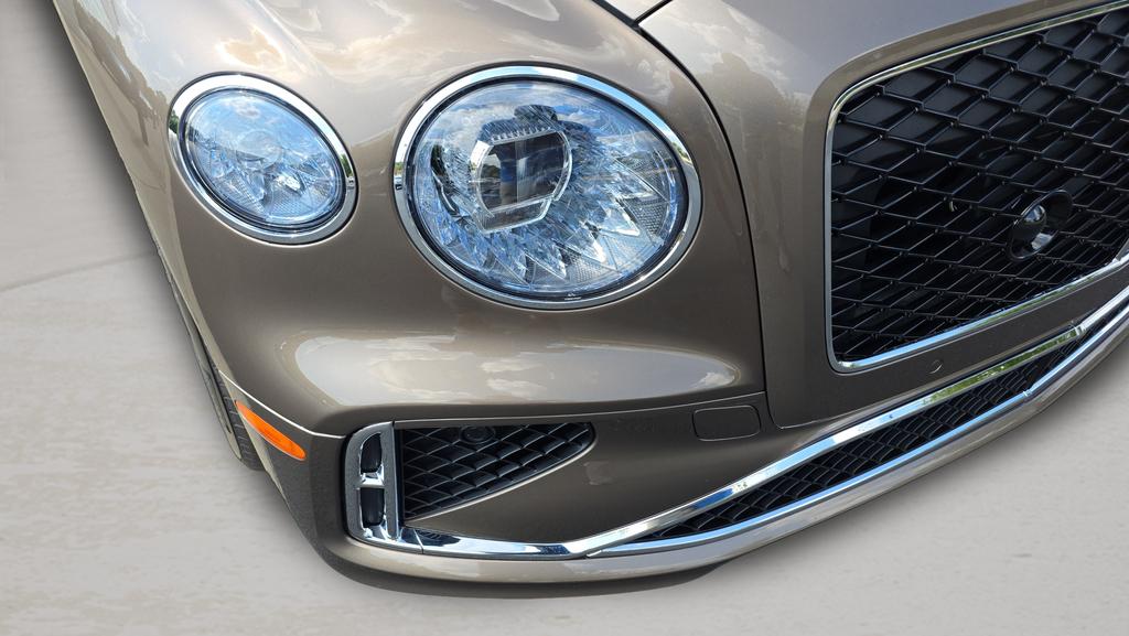 2026 Bentley FLYING SPUR BASE 照片 10