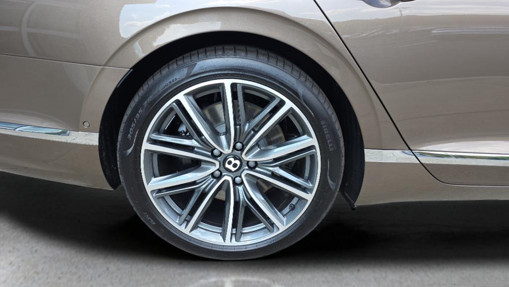 2026 Bentley FLYING SPUR BASE 照片 14