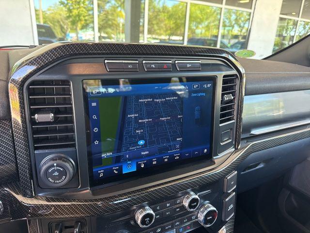 FORD F-150 LARIAT - 3