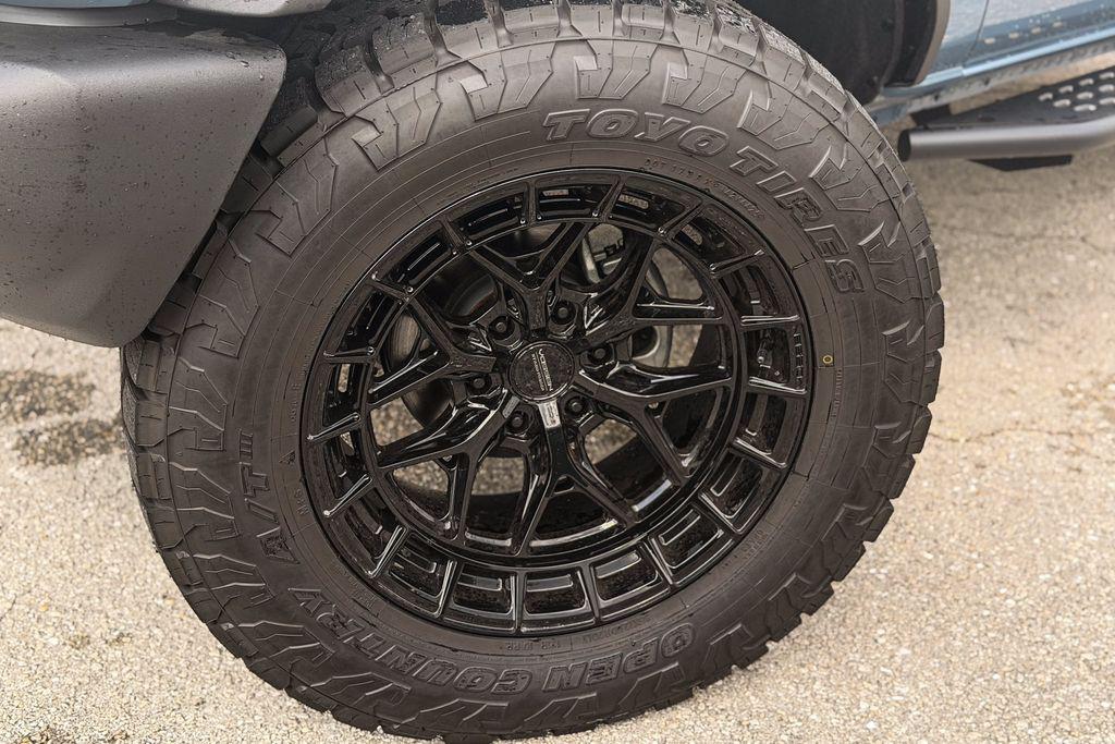 2025 FORD BRONCO BASE 照片 6