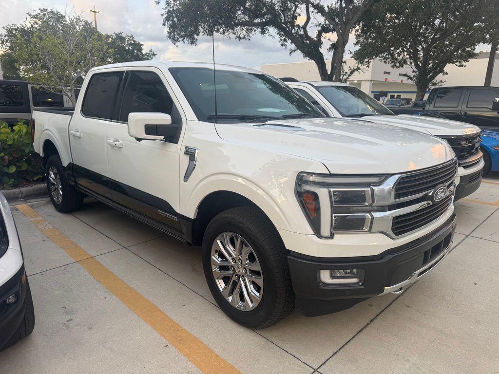 2024 FORD F-150 KING RANCH — фото 2