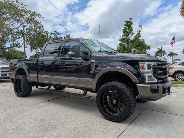 صورة 2 لـ 2022 FORD F-350 KING RANCH