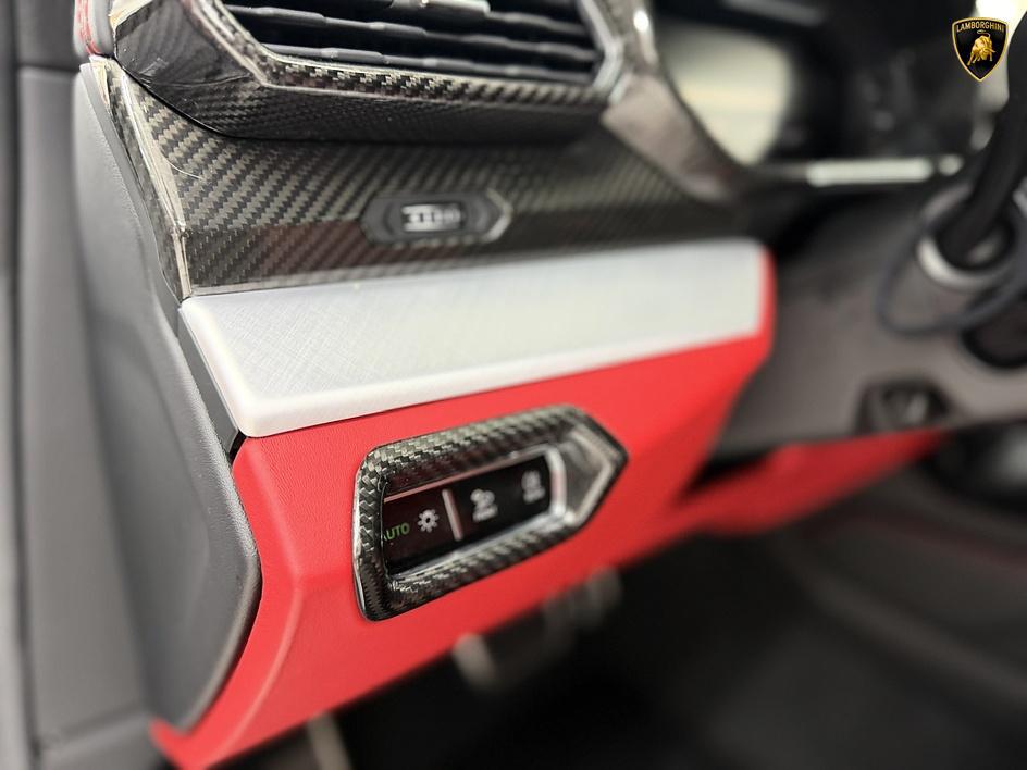 2021 Lamborghini URUS thumbnail 39