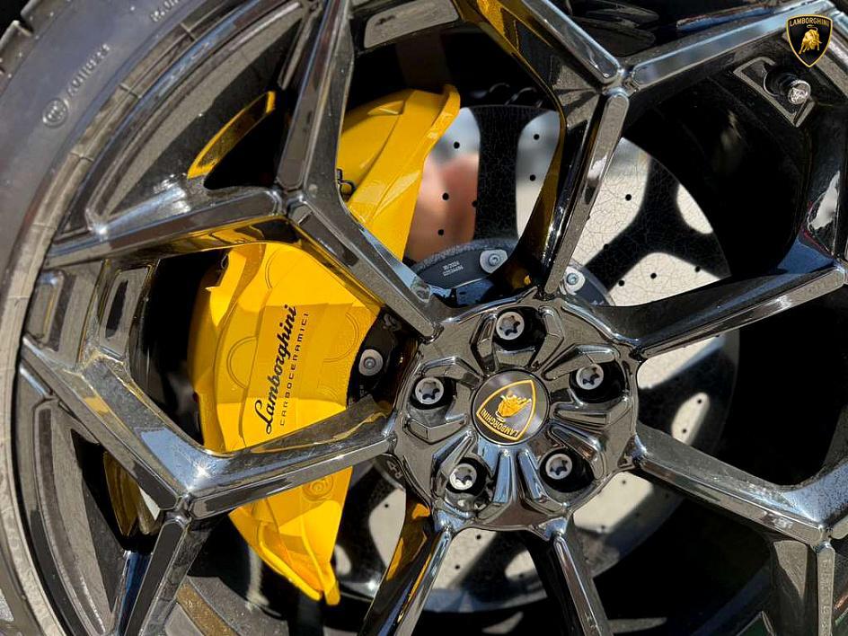 صورة مصغرة 78 لـ 2024 Lamborghini URUS PERFORMANTE