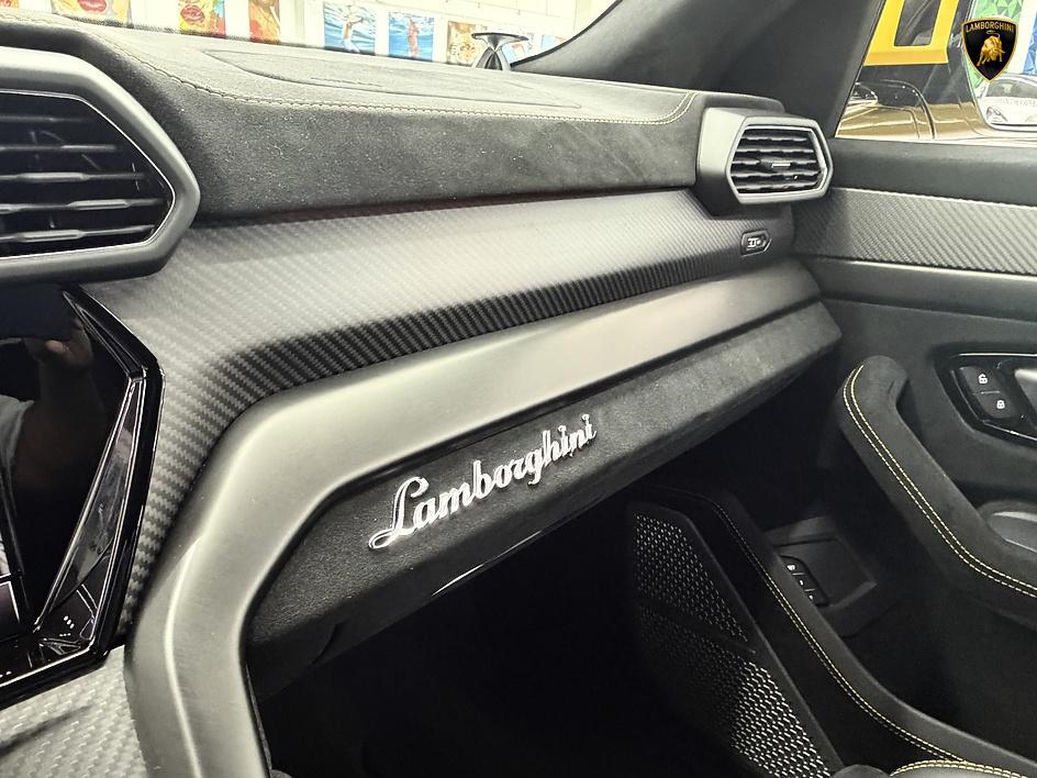 صورة مصغرة 36 لـ 2024 Lamborghini URUS PERFORMANTE