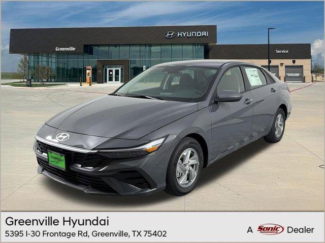 New 2026 Hyundai ELANTRA SE