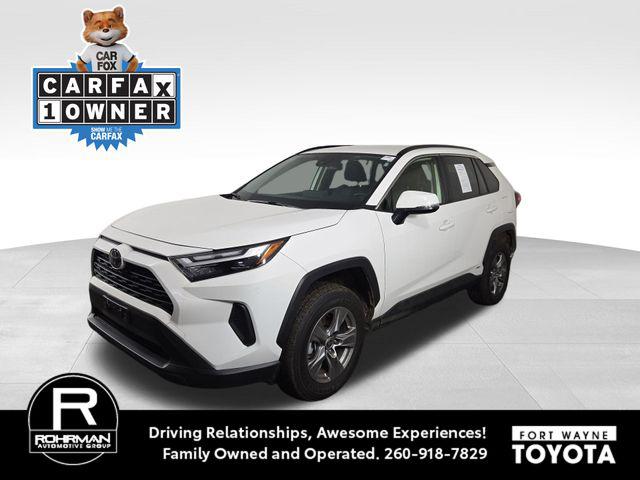 TOYOTA RAV4 - 1
