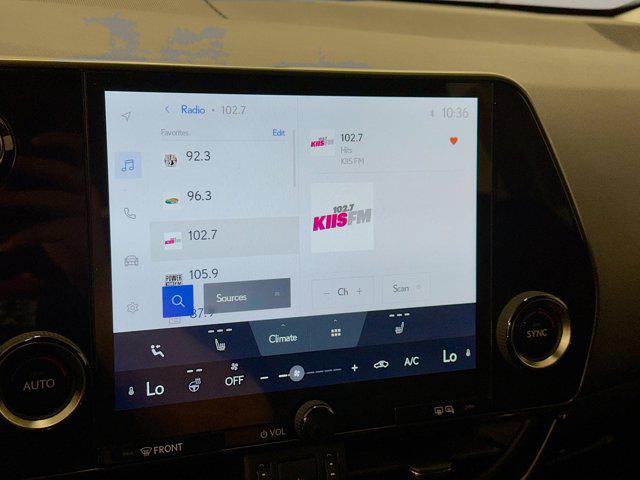 2023 Lexus NX 350 — миниатюра 17