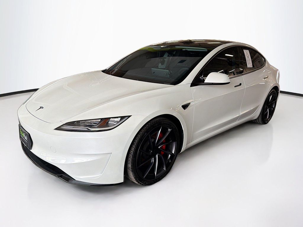 2025 Tesla MODEL 3 PERFORMANCE — фото 3