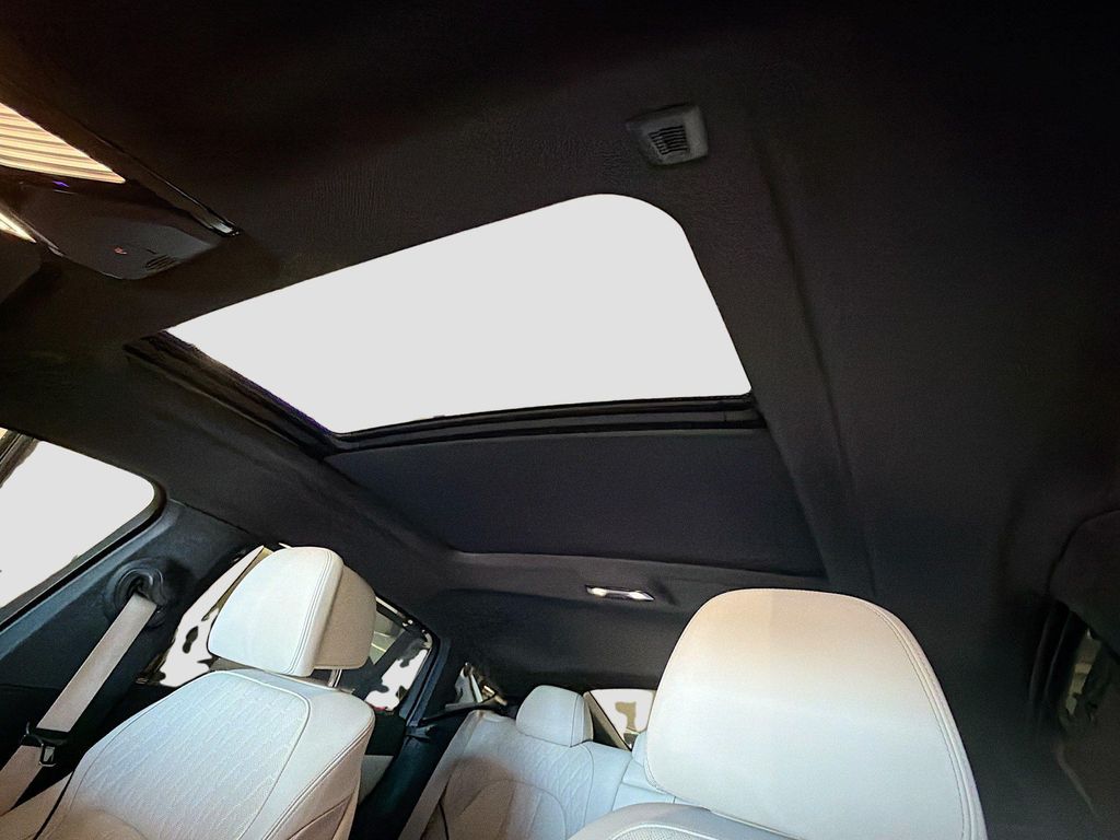 صورة مصغرة 21 لـ 2023 BMW X6 M50I