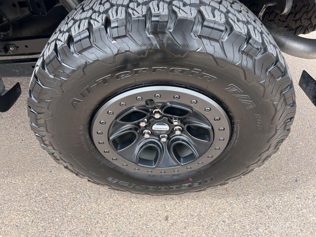 صورة مصغرة 30 لـ 2023 FORD F-150 RAPTOR