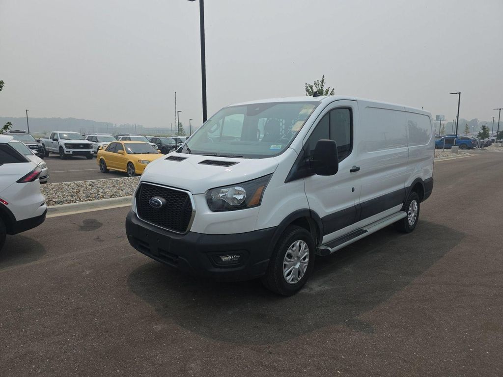 صورة 1 لـ 2025 FORD TRANSIT-250 BASE