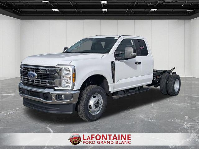 New 2026 Ford F-350 XL