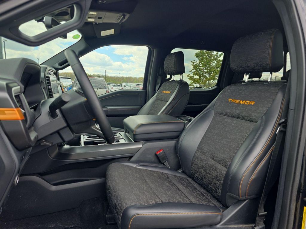 FORD F-150 TREMOR - 9