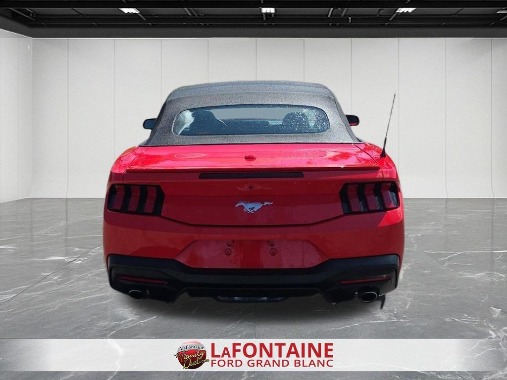 2025 FORD MUSTANG ECOBOOST 照片 6