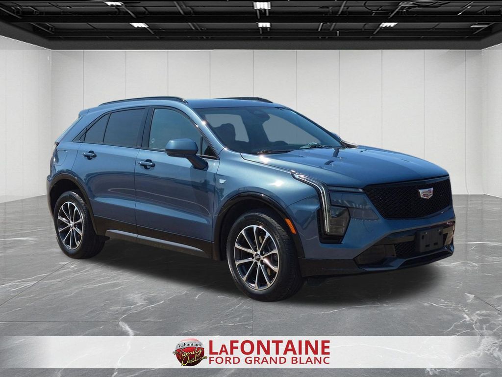 صورة 7 لـ 2024 Cadillac XT4 SPORT