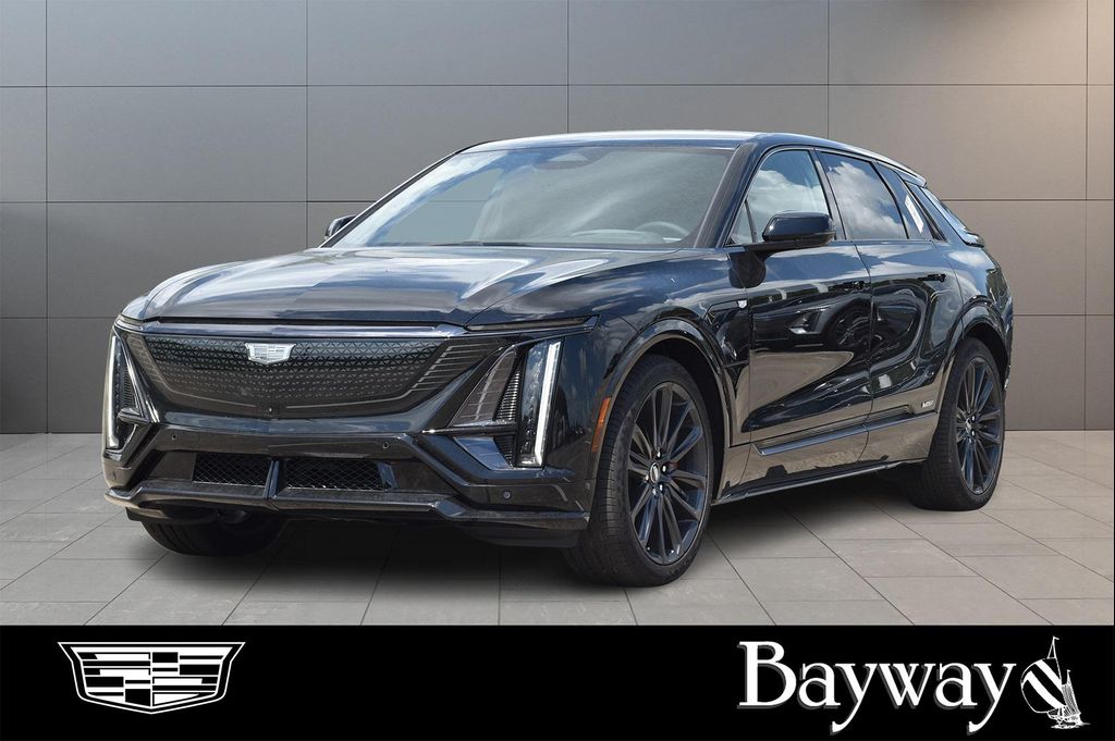 New 2026 Cadillac LYRIQ V