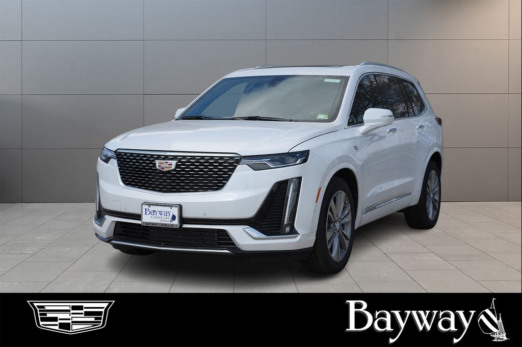 New 2025 Cadillac XT6 Premium Luxury FWD