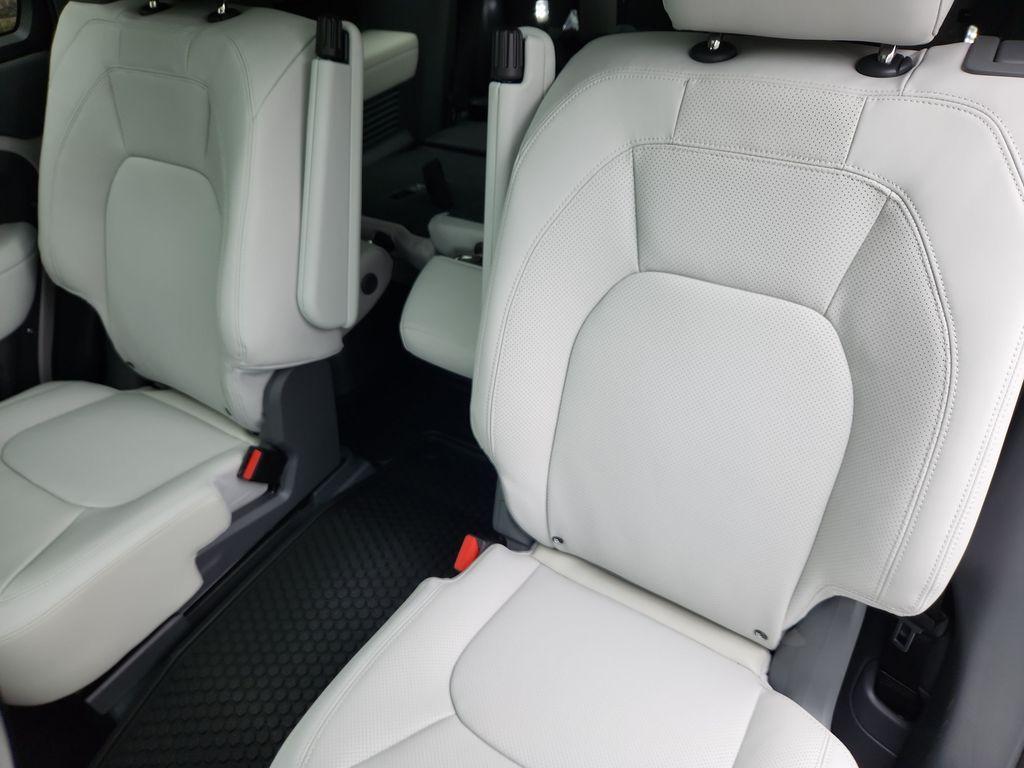 2026 LAND Rover DEFENDER P400 X-DYNAMIC SE 缩略图 23