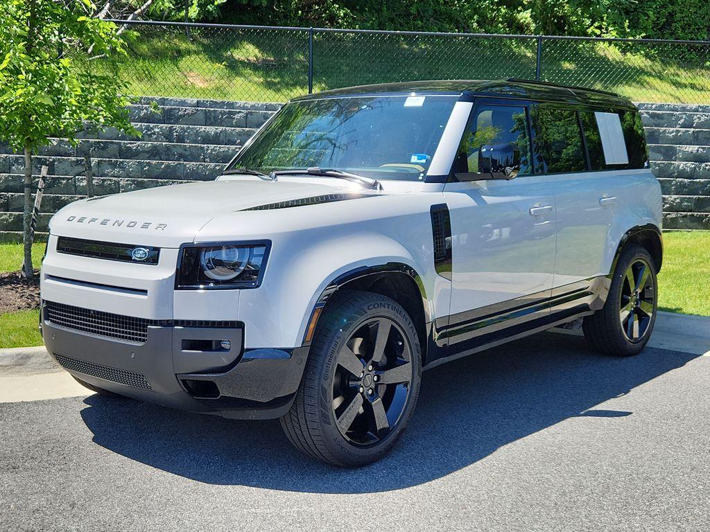 New 2026 Land Rover Defender P400 X-Dynamic SE