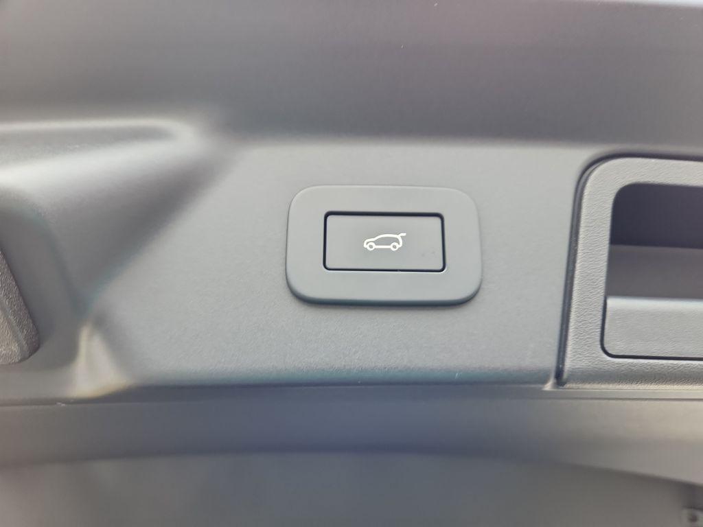 صورة مصغرة 14 لـ 2026 LAND Rover RANGE ROVER VELAR P250 S