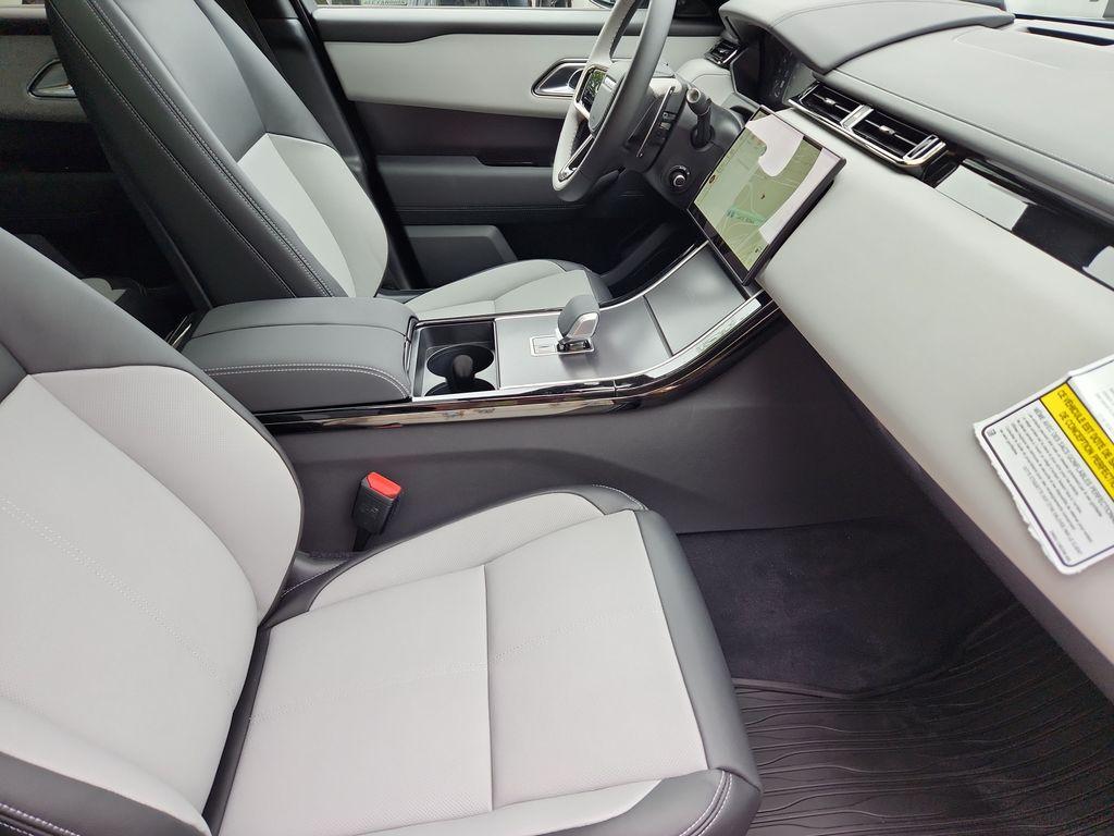 صورة 3 لـ 2026 LAND Rover RANGE ROVER VELAR P250