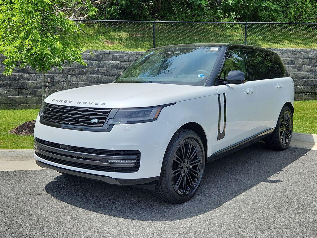 New 2026 Land Rover Range Rover P400 SE 7 Seat